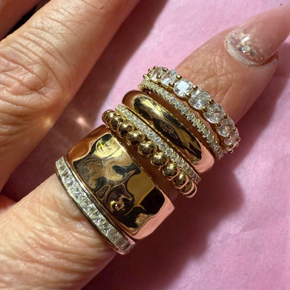 Set of 7 Gold plated Rings - Picture 8 of 8